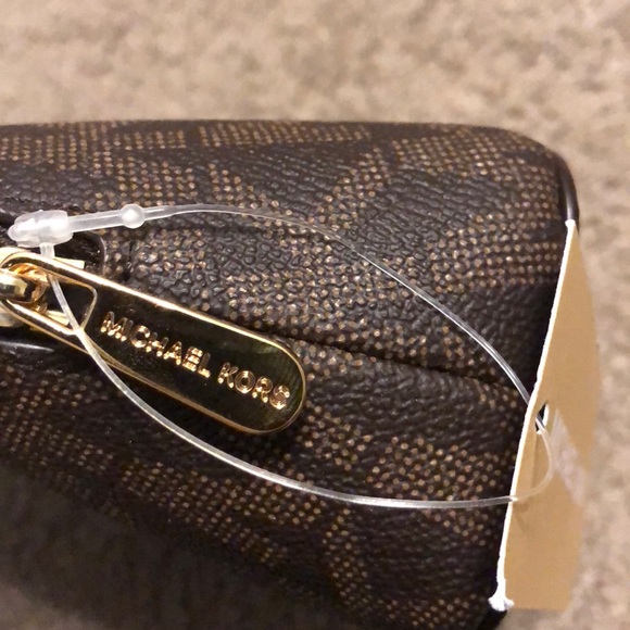 Michael Kors - Picture 4 of 6